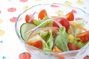 野菜サラダ　朝食　ヘルシー