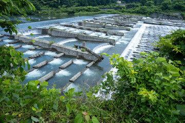 風景素材　勢いよく水が流れるカスケード