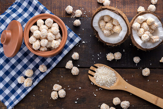 Pipoca gourmet de coco ralado