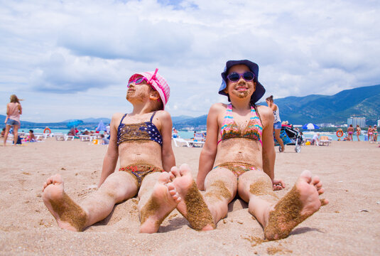 little girls on sea resort