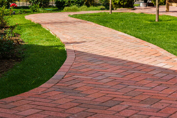 Clinker paving stones for laying paths in the garden
