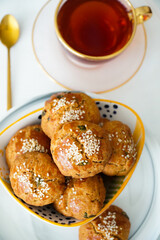 Whole Wheat Flour Pastry with sesame
