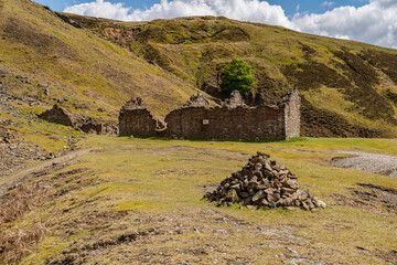 The remains of the Bunton Mine Shop near Gunnerside, North Yorkshire, England, UK