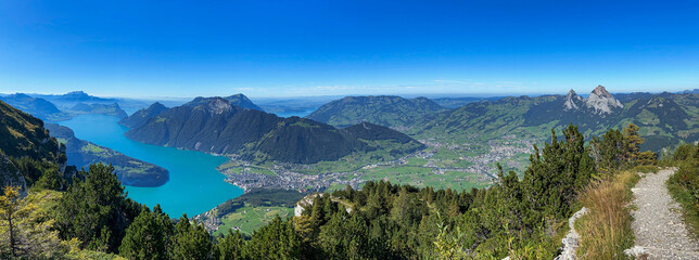 Panorama mit Pilatus, Rigi und Vierwaldstättersee