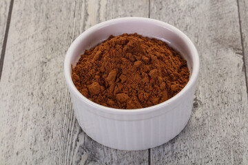 Cocoa powder in the bowl