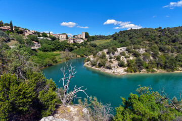 Fototapeta na wymiar Verdon river and village of Esparron-de-Verdon, a commune in the Alpes-de-Haute-Provence department in southeastern France. 