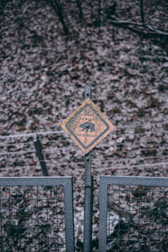 Beware Bear Sign