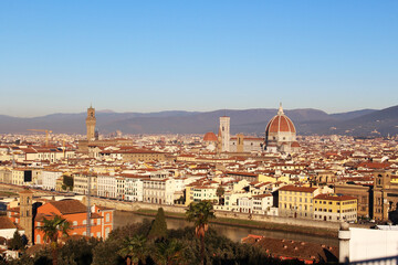 Fototapeta na wymiar 海外旅行 イタリア フィレンツェ ミケランジェロ広場から撮影した展望003