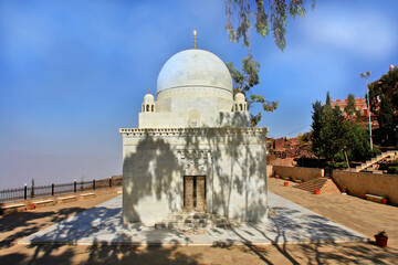 Mausoleum of Hatim ibn Ibrahim al-Hamidi, Yemen