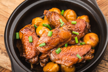Braised Chicken Wings with Chestnut
