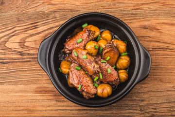 Braised Chicken Wings with Chestnut