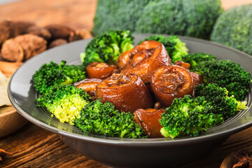 Chinese Cuisine: Braised Pork Tail