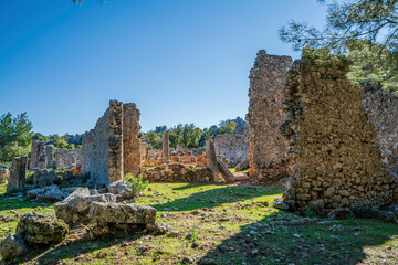 Fototapeta na wymiar The ancient city of Lyrboton Kome, located in the Kepez on a hill in Varsak, discovered in 1910, an important olive oil production center in the region and had close ties to Perge, Antalya