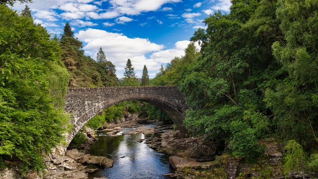 invermoriston and the old bridge riverside