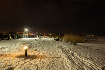 Obraz premium empty street at night