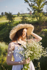 Fototapeta premium girl with a bouquet of flowers