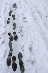 Fototapeta premium Schnee, Winter, Fußabdruck, Fußstapfen, Schuhe, Schritte, Glatteis