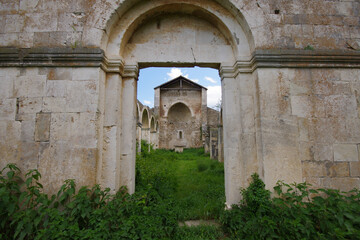 Fototapeta premium Remains of the Romanesque church of Santa Maria di Cartignano (11th century), near Bussi sul Tirino in the province of Pescara. 