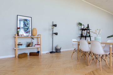 Fototapeta na wymiar The interior design of the studio apartment in Scandinavian style. A spacious huge room in light colors. stylish expensive luxury furniture.