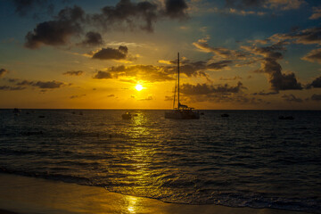 Fototapeta premium boat sunset