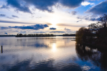 Sonnenuntergang am See