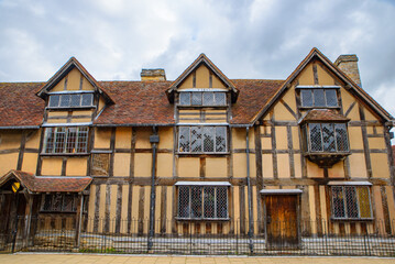 Naklejka premium The birthplace of William Shakespeare in Stratford, a town in Cotswolds area, in England, UK
