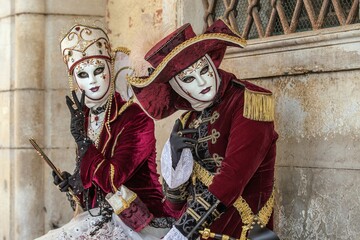 Fototapeta na wymiar Mask in carnival of Venice