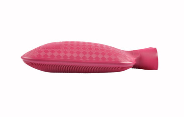 Rosa Wärmflasche freigestellt auf weißem Hintergrund