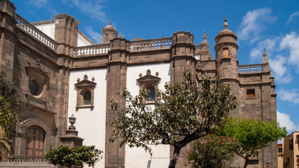 Fototapeta na wymiar Santa Ana Cathedral in Las Palmas city, canray islands