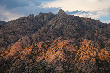 Al fondo El Yelmo, La Pedriza, Parque Regional Cuenca Alta del Manzanares, Madrid