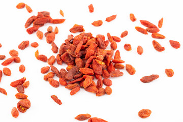 Goji in sfondo bianco e in primo piano