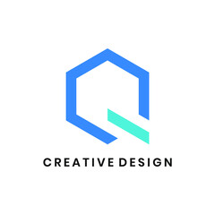 Fototapeta premium Geometric minimal letter Q logo