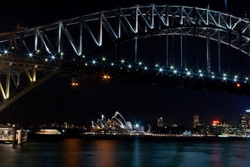 city harbour bridge at night