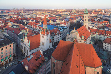 Naklejka premium Evening view over the Bavarian capital city of Munich, Germany from the bell tower of St. Peter's Church.