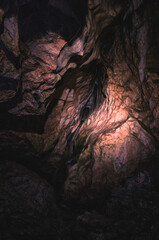 Höhle unterirdischer felsenkeller 