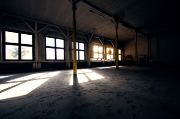 alte porzellanfabrik verlorener ort 