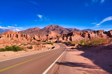 paisaje salta argenina montañas caminos