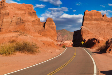paisaje salta argenina montañas caminos