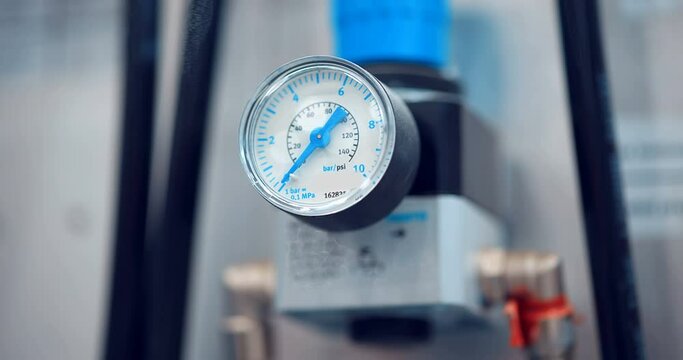 New industrial pressure gauges, as well as electronic on equipment, the arrows of which are at zero 