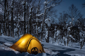 冬山 テント 雪山 キャンプ