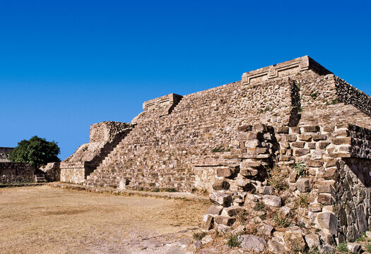 Mexico, Oaxaca, Monte Alban, pre-Columbian archaeological site, built 600 BC by the Zapotecs