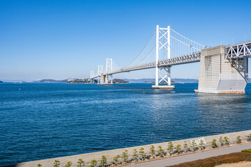 瀬戸大橋記念公園から瀬戸大橋を望む