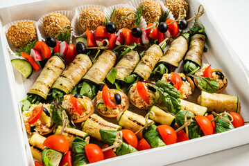 tasty appetizers in the box