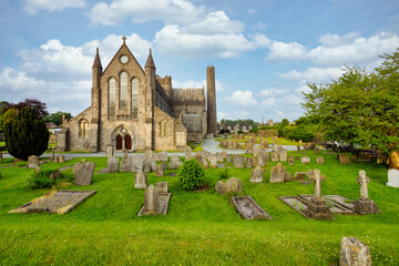 View of St Canices cathedral in Kilkenny in Ireland - obrazy, fototapety, plakaty
