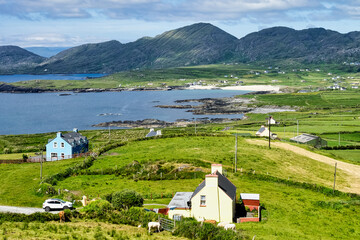 Landscape view in West Kerry, Beara peninsula in Ireland - obrazy, fototapety, plakaty