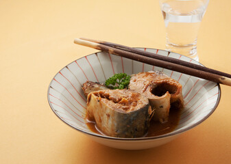 さば味噌煮缶詰め