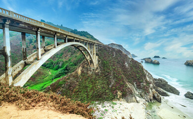 Fototapeta na wymiar Bixby Creek Bridge on Highway One on the US West Coast heading south to Los Angeles, Big Sur, California.