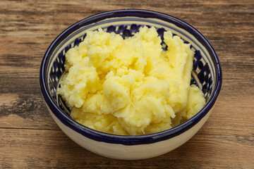 Mashed potato in the bowl