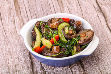 Marinated shiitake mushrooms with herbs