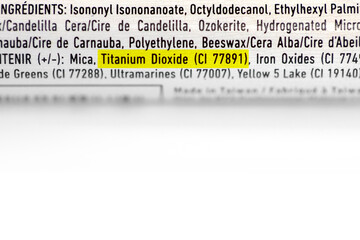 additif dangereux dioxyde de titanium E171